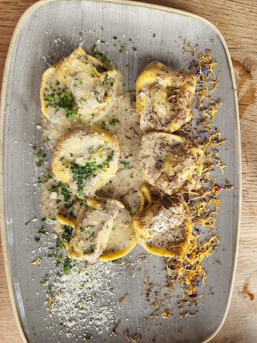 Torve-Hallen - Gastronomi og hotelvirksomhed