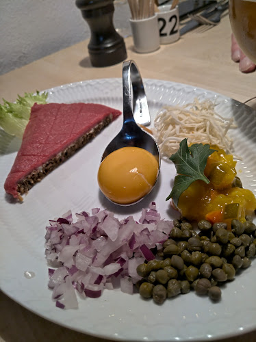 Opinii despre Restaurant Raadhuskælderen în Roskilde - Gastronomi og hotelvirksomhed