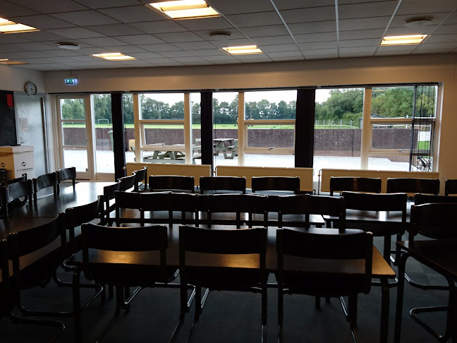 Comentarii opinii despre Bredsten Hallen's Cafeteria v/Klaus Bager