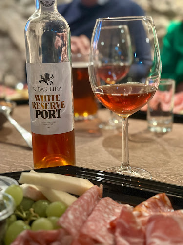 Comentarii opinii despre The Upper Hill