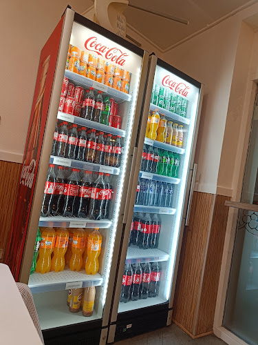 Younes Grill & Pizza