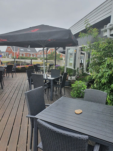Opinii despre Frankel 5 în Rømø - Gastronomi og hotelvirksomhed