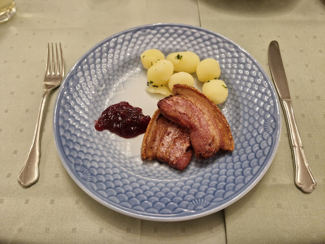 Opinii despre Restaurant Møllebæk în Gedved - Gastronomi og hotelvirksomhed