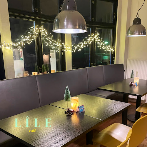 Café L'Île - Gastronomi og hotelvirksomhed
