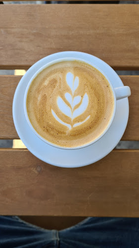 Opinii despre Alice Ice Cream & Coffee în København - Gastronomi og hotelvirksomhed