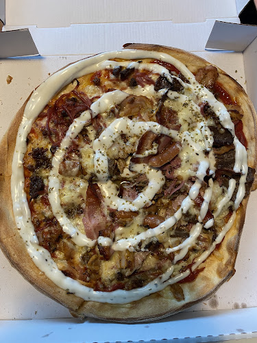 Strib pizza og grill - Gastronomi og hotelvirksomhed