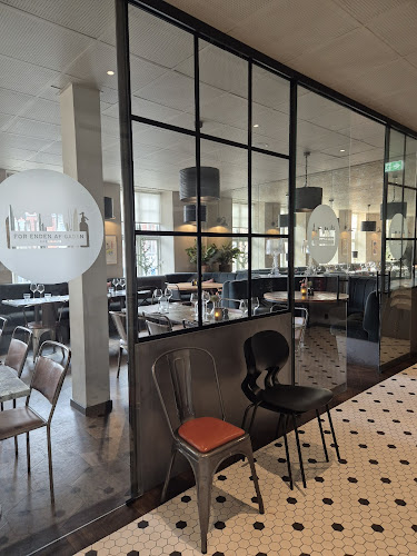 Comentarii opinii despre For Enden Af Gaden