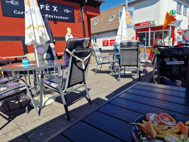 Cafe X - Café - Bar - Restaurant - Aakirkeby