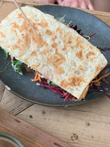 Comentarii opinii despre Buzz Kaffebar