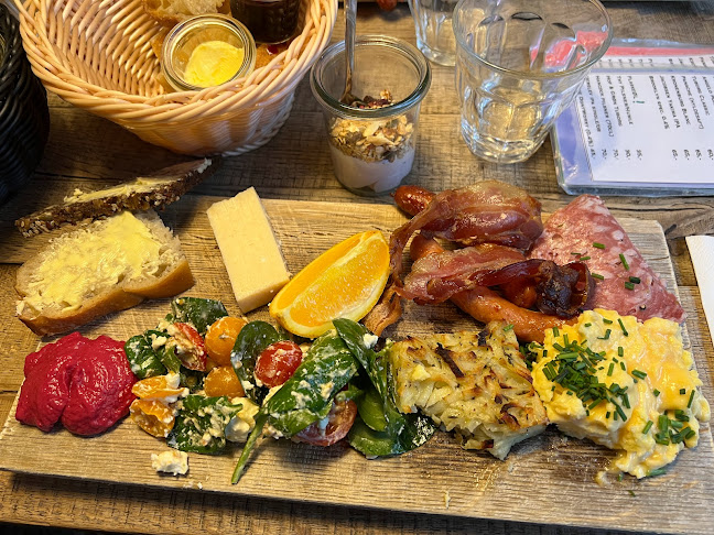 Ingolfs Kaffebar - Gastronomi og hotelvirksomhed