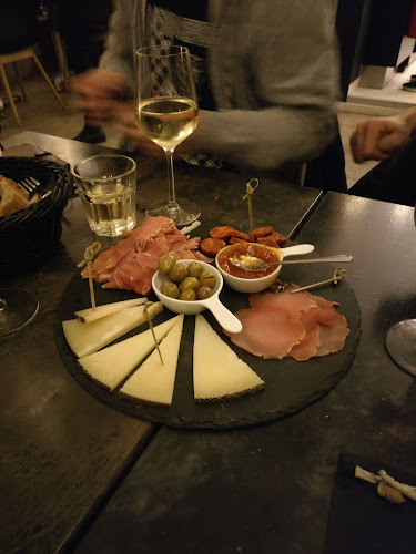 D'Wine Bar - Gastronomi og hotelvirksomhed