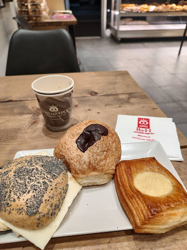 Reinh Van Hauen - Gastronomi og hotelvirksomhed