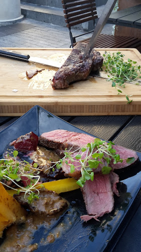 Opinii despre Sommerbageren - brødudsalg fra Bøtø Strand Bageri în Marielyst - Gastronomi og hotelvirksomhed