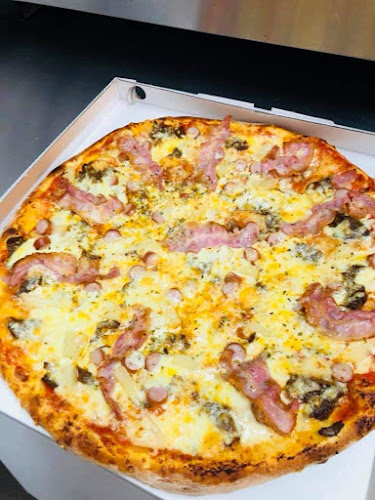 Luxus pizza & grill - Gastronomi og hotelvirksomhed