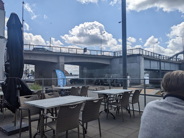 Comentarii opinii despre Torve-Hallen