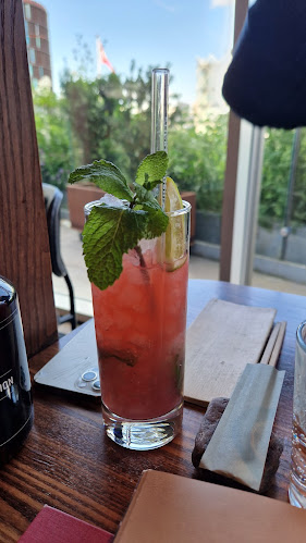 Sticks'n'Sushi Tivoli Haven - Gastronomi og hotelvirksomhed