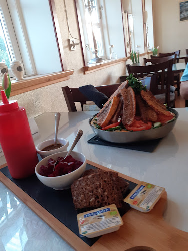 Bistro - Restaurant - Gastronomi og hotelvirksomhed