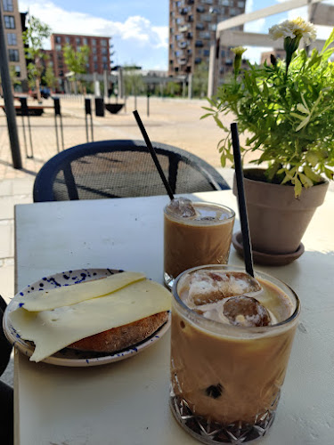 Samvær - Gastronomi og hotelvirksomhed