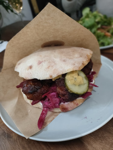 Comentarii opinii despre Rum Club