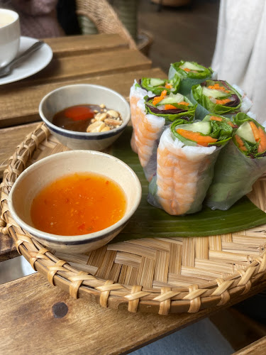 Viet Food Street Kitchen - Gastronomi og hotelvirksomhed
