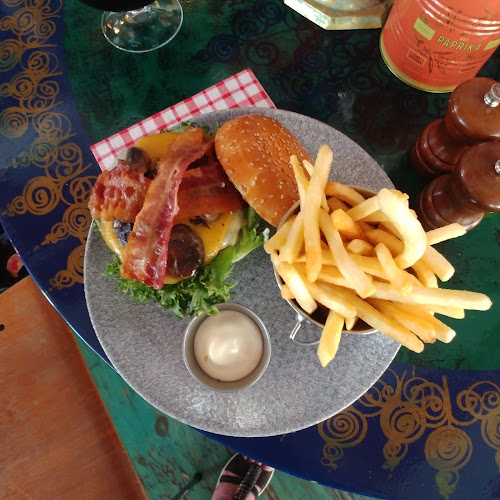 Comentarii opinii despre Café Staalvand