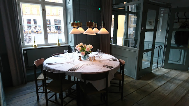 Comentarii opinii despre Peder Oxes Kælder