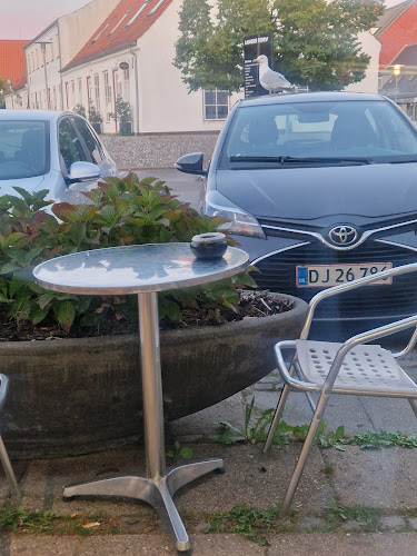 Orient Pizza Bar - Gastronomi og hotelvirksomhed