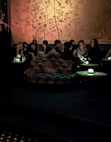 Dronningens Tværgade 9, 1302 Indre By