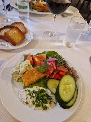 Comentarii opinii despre Korporalskroen