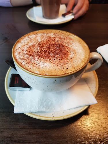 Comentarii opinii despre Cafe Butler