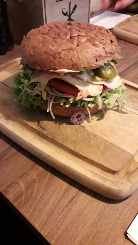 Tasty House - Gastronomi og hotelvirksomhed