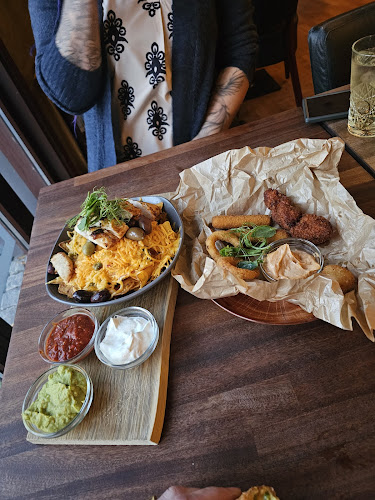 Comentarii opinii despre Den Glade Pingvin