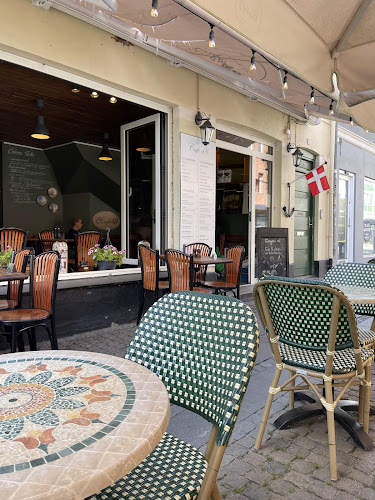 Cafe 48 - Gastronomi og hotelvirksomhed