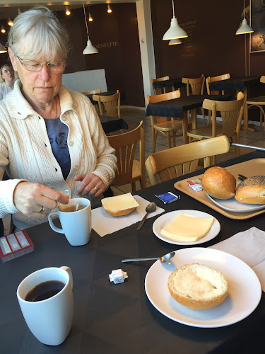 Comentarii opinii despre Clausens Eftf.