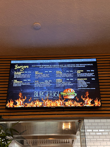 Opinii despre Burger 161 în København - Gastronomi og hotelvirksomhed
