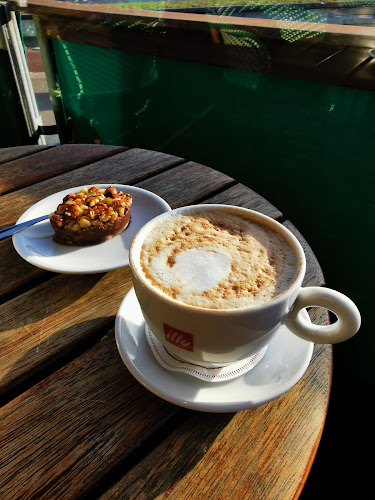 Opinii despre Café Jorden Rundt în Charlottenlund - Gastronomi og hotelvirksomhed