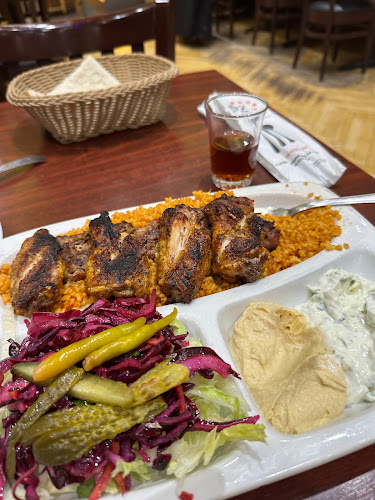 Öz Konya Kebab - København