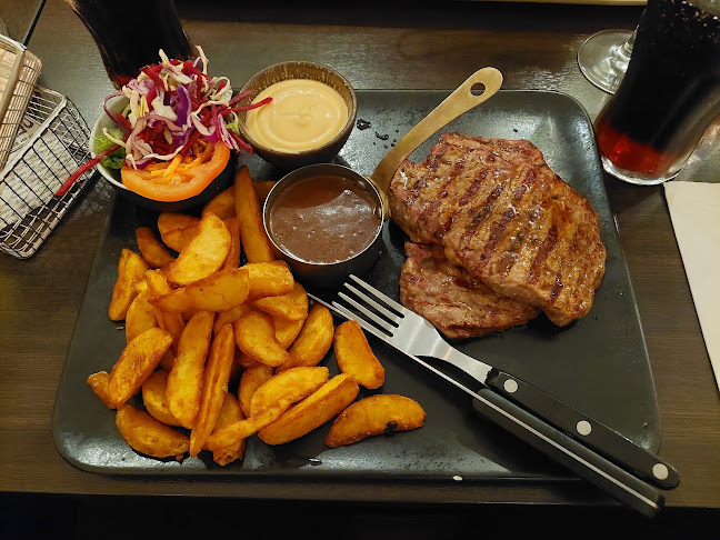 Cafe Cosy - Gastronomi og hotelvirksomhed