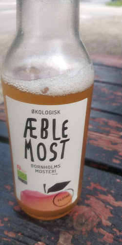 Brødrene Guf - Gastronomi og hotelvirksomhed