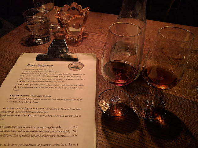 Comentarii opinii despre Portvinsbaren
