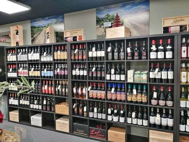 Opinii despre Lund Vine în Grenaa - Gastronomi og hotelvirksomhed