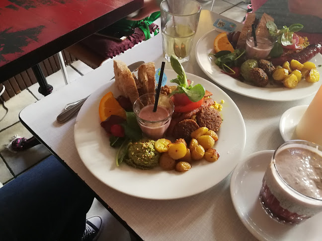 Opinii despre Kalaset în Indre By - Gastronomi og hotelvirksomhed