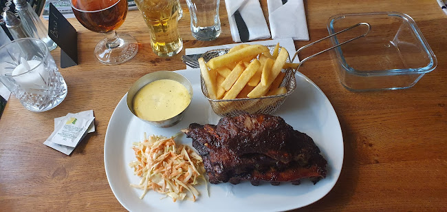 Café Retro Brøns Kro - Gastronomi og hotelvirksomhed