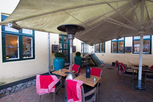 Cafe Cuckoo's Nest - Gastronomi og hotelvirksomhed