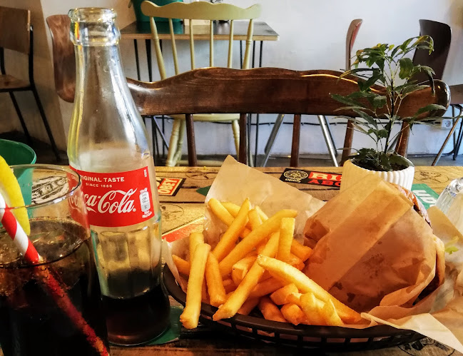 Lazy Dog - Gastronomi og hotelvirksomhed