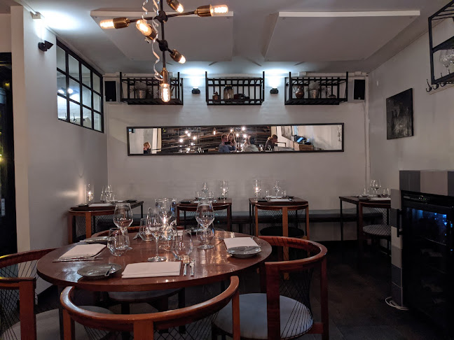 Leaven Champagne- & Vinbar