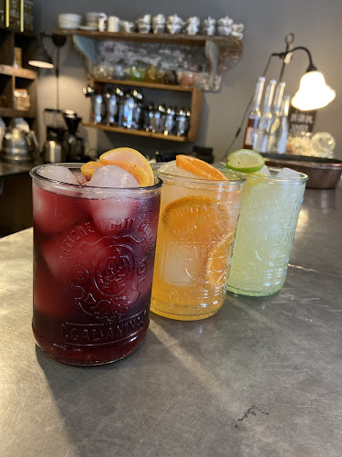 Café Moulés - Gastronomi og hotelvirksomhed