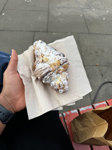 Comentarii opinii despre Bageriet Brød