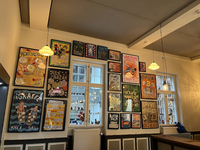 Comentarii opinii despre Folkehuset Absalon