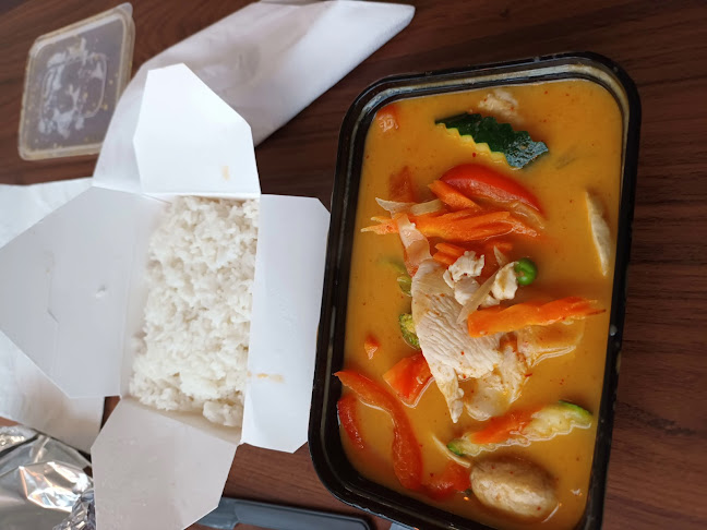 Comentarii opinii despre Chili thai take away